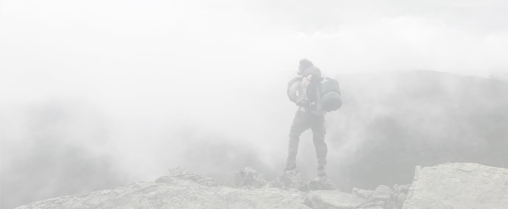 balazs-busznyak-3mtcyvbAqzM-unsplash 2024 Yunnan Sourcing "Kao" Man Gang Village Black Tea Cake
