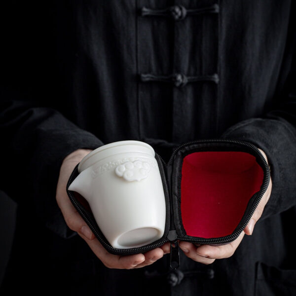 Mutton Fat Jade Porcelain Easy Gaiwan with Infuser and Cups
