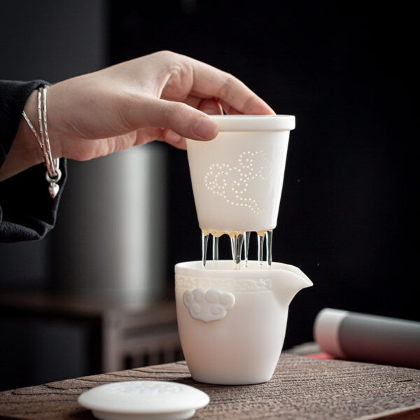 Mutton Fat Jade Porcelain Easy Gaiwan with Infuser and Cups