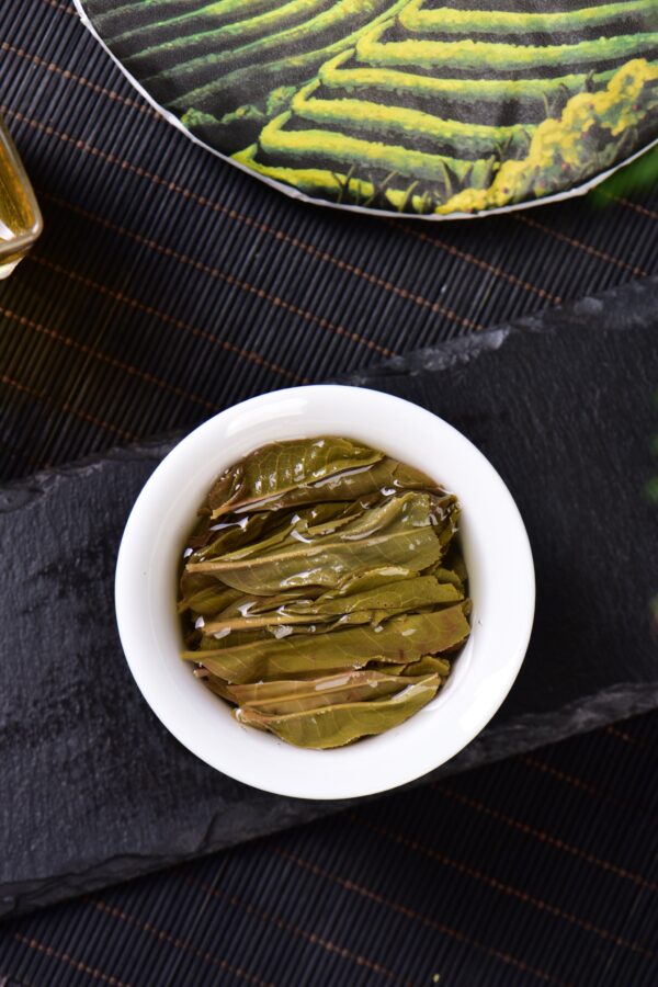 2024 Yunnan Sourcing "Spring Morning" Raw Pu-erh Tea Cake