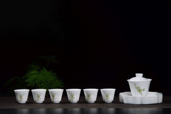 Plum Blossoms Gaiwan and Tea Boat with Optional Matching Cups