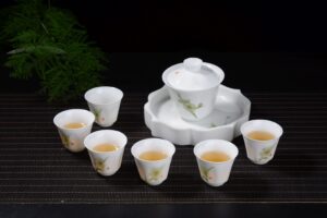 Plum Blossoms Gaiwan and Tea Boat with Optional Matching Cups