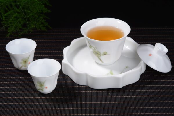 Plum Blossoms Gaiwan and Tea Boat with Optional Matching Cups