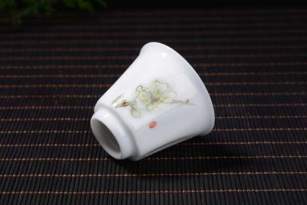 Plum Blossoms Gaiwan and Tea Boat with Optional Matching Cups