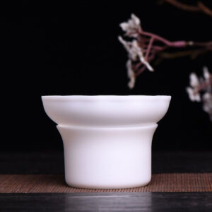 Mutton Fat Jade Porcelain "Bai Ci" Strainer