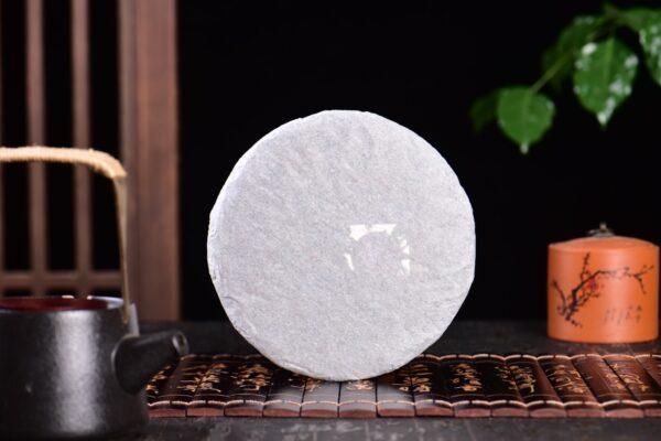 2024 Yunnan Sourcing "Ge Deng Village" Ripe Pu-erh Tea Cake