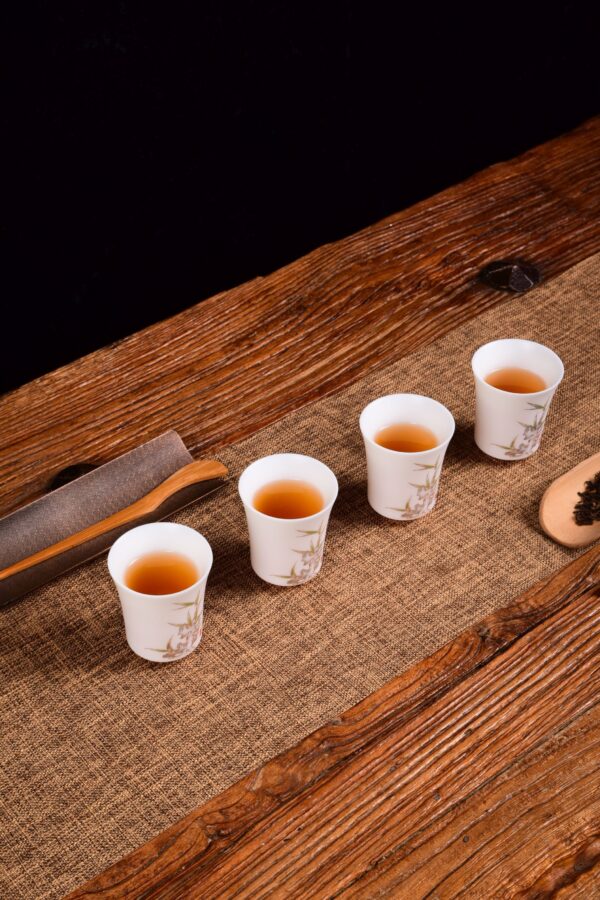 Bamboo and Taihu Limestone Motif Jingdezhen Porcelain Cup