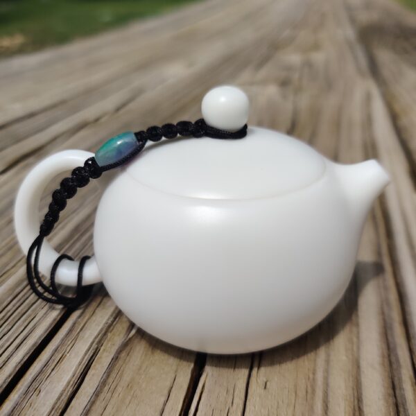 Mutton Fat Jade Porcelain "Xi Shi" Teapot