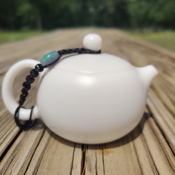 Mutton Fat Jade Porcelain "Xi Shi" Teapot