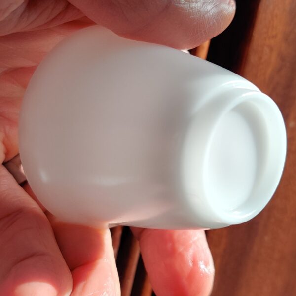 Mutton Fat Ice Jade Porcelain "Thimble" Tea Cup