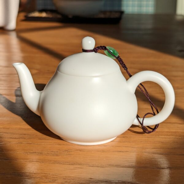 Mutton Fat Jade Porcelain "Pear Shaped" Teapot