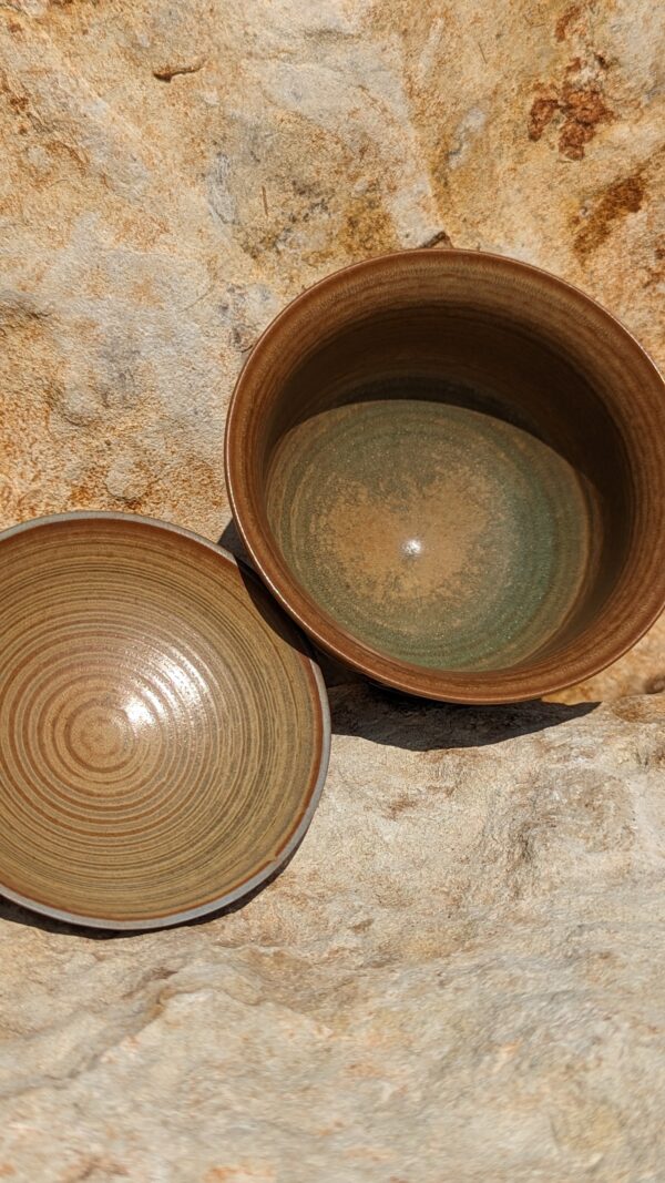 Pipa and Harp Players Dunhuang Style Gaiwan