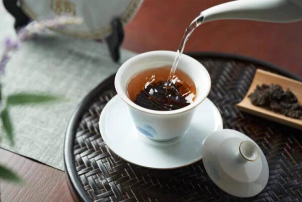 2024 Menghai "7572" Ripe Pu-erh Tea Cake